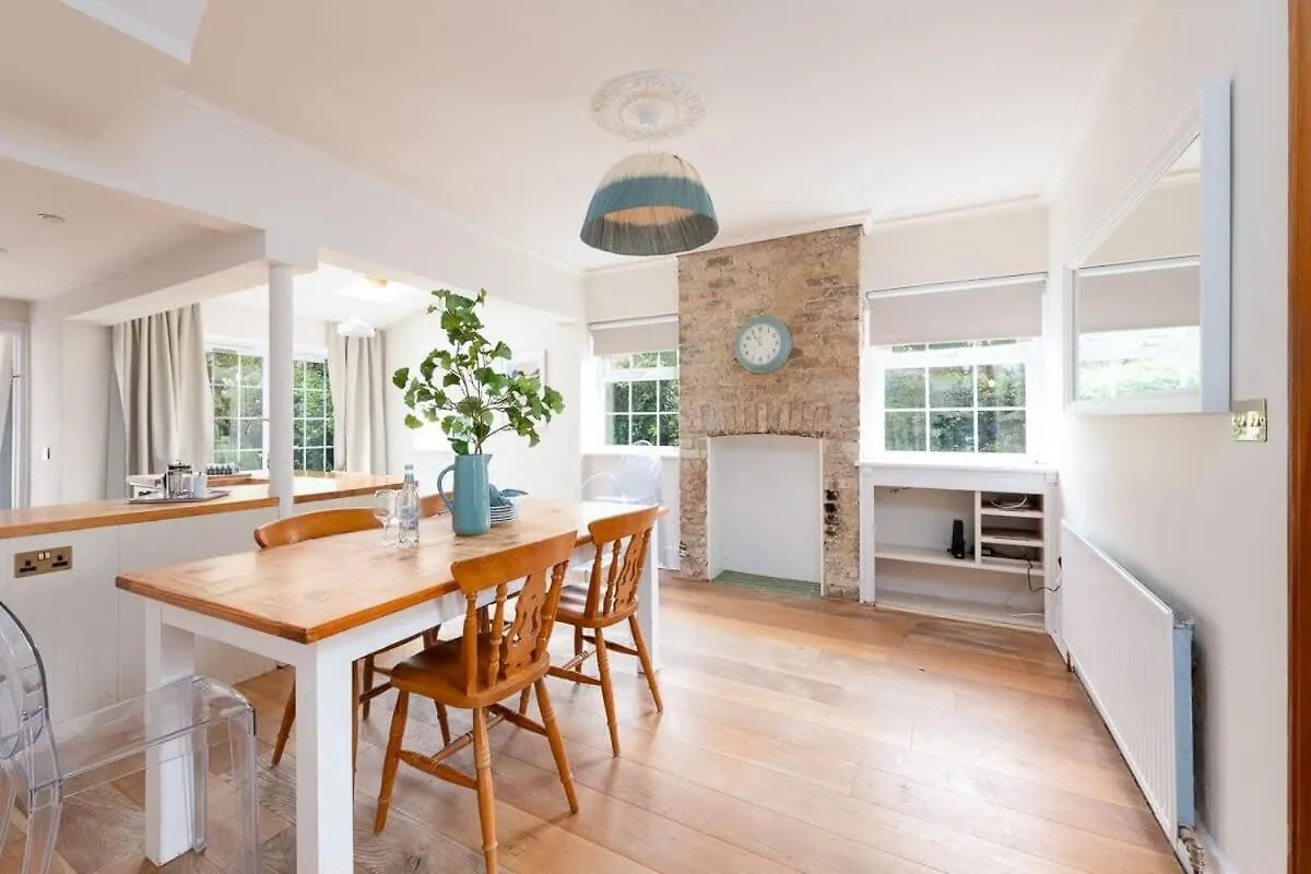 Villa Peaceful Oasis 3 Beds House With Garden And Parking Cambridge