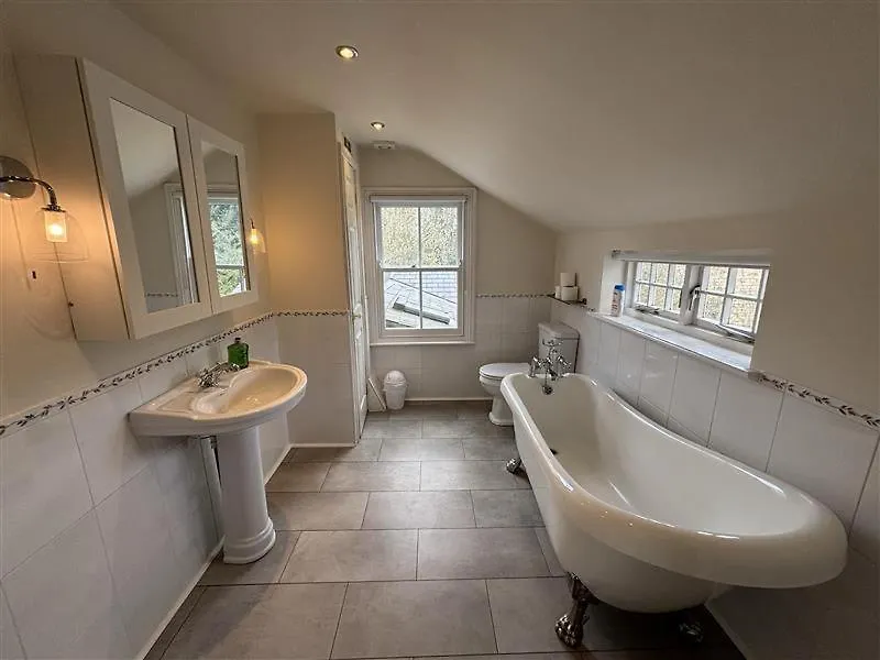 Peaceful Oasis 3 Beds House With Garden And Parking Villa Cambridge  United Kingdom